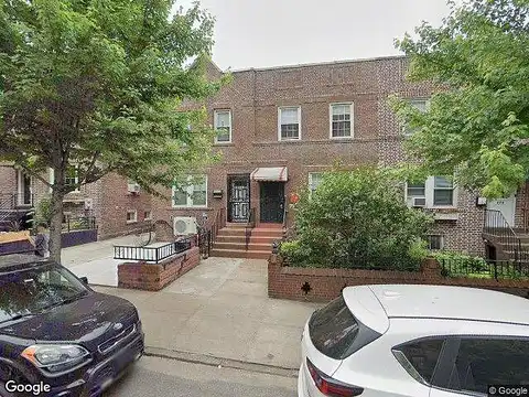 30Th, BROOKLYN, NY 11232