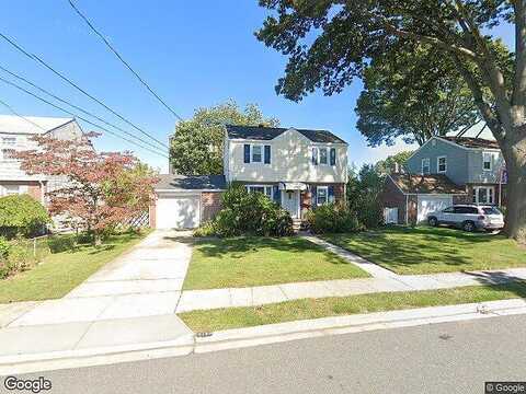 3Rd, EAST MEADOW, NY 11554