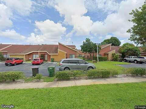 55Th, LAUDERHILL, FL 33313