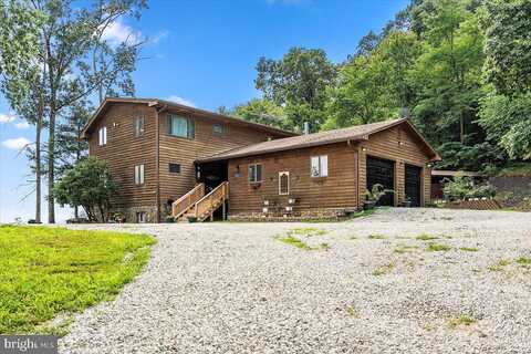 Llama Ln, Amherst, VA 24521