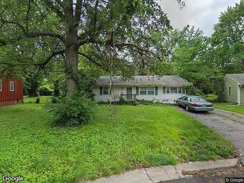 Crescent, INDEPENDENCE, MO 64052