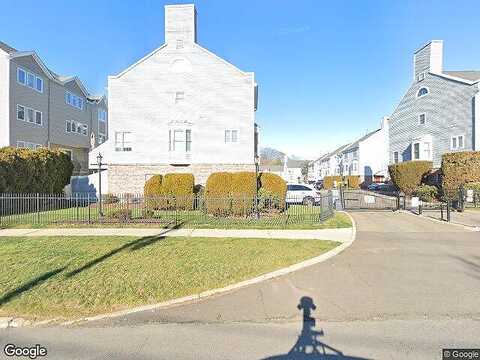 North, BRIDGEPORT, CT 06604