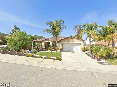 Almont, MENIFEE, CA 92585