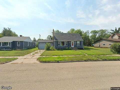 2Nd, NEW ROCKFORD, ND 58356