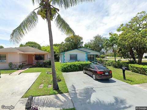 1St, DEERFIELD BEACH, FL 33441