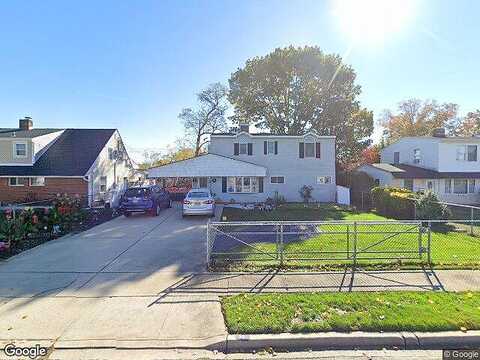 Mockingbird, LEVITTOWN, NY 11756