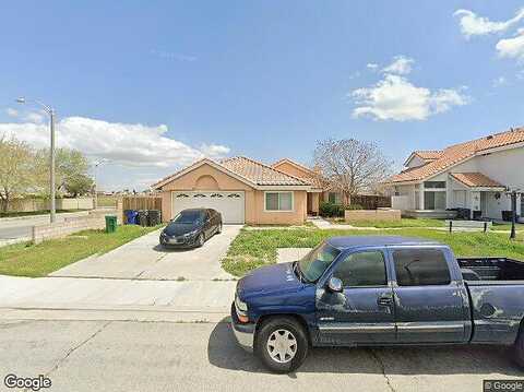 Avenida Del Sol, LANCASTER, CA 93535