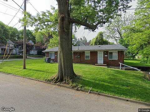 Mistletoe Rd, AKRON, OH 44307