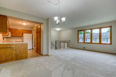 100Th, MINNEAPOLIS, MN 55438