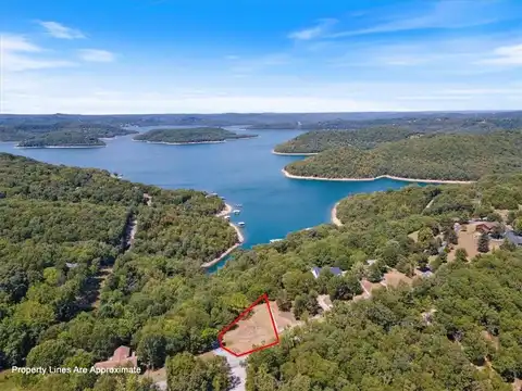 2418 Mundell RD, Eureka Springs, AR 72631