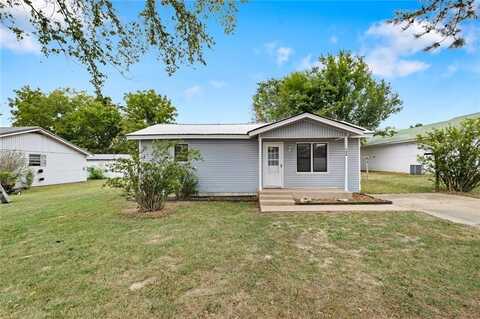 156 Main, Colcord, OK 74338