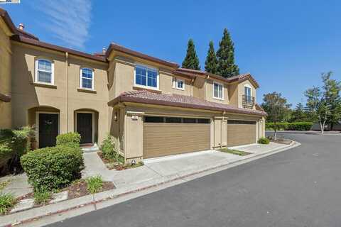 241 Plumpointe Ln, San Ramon, CA 94582