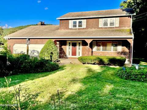 51 East Rd, Adams, MA 01220