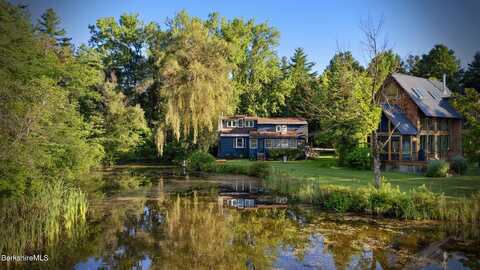 10 Sargent Brook Rd, Lenox, MA 01240