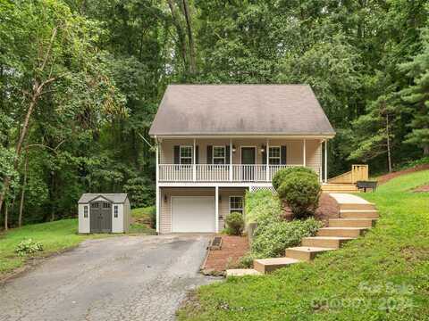 39 Apple Creek Lane, Hendersonville, NC 28792