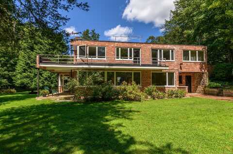 205 Jinny Hill Road, Cheshire, CT 06410