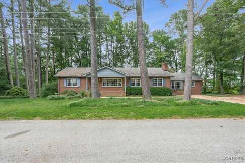 1637 Forest Glenn Circle, Chester, VA 23836