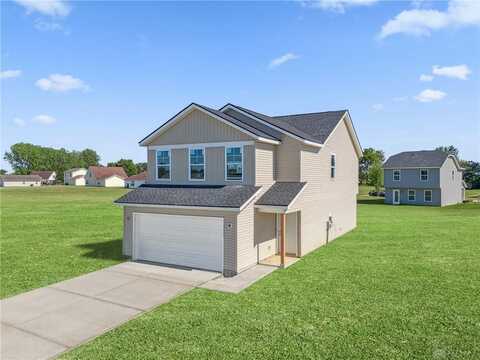 800 Glenwood Drive, Jamestown Vlg, OH 45335