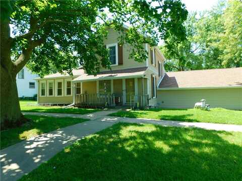 833 Prince Street, Grinnell, IA 50112