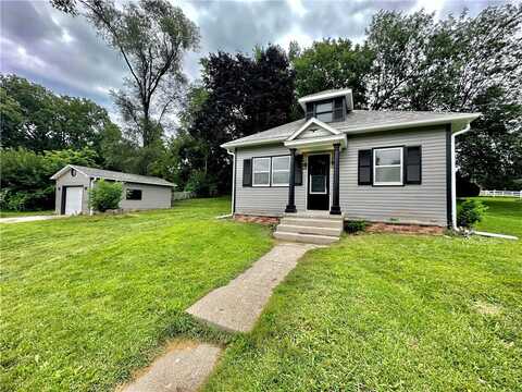 524 S West Street, Colfax, IA 50054