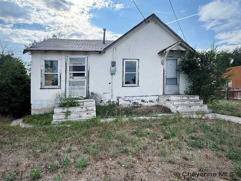 1340 W C ST, Torrington, WY 82240