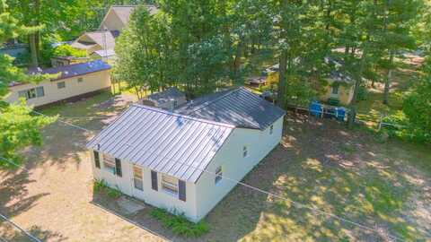 201 MALLARD AVENUE, HOUGHTON LAKE, MI 48629