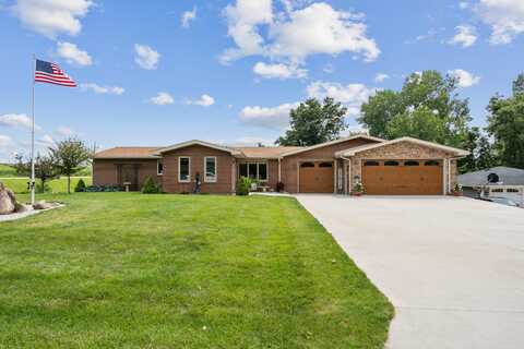 2360 Lakeview Drive, Ames, IA 50010