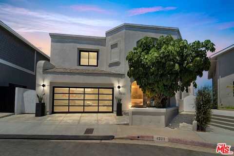 4223 Don Carlos Dr, Baldwin Hills, CA 90008