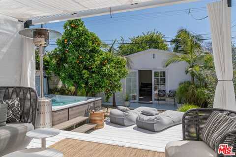 814 Angelus Pl, Venice, CA 90291