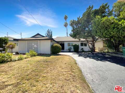 8561 Marklein Ave, North Hills, CA 91343