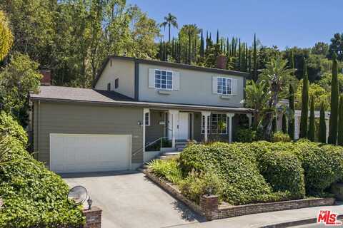 11268 Dona Lola Dr, Studio City, CA 91604