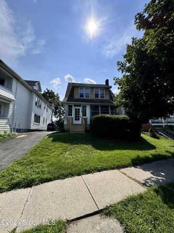 42 Peyster Street, Albany, NY 12208