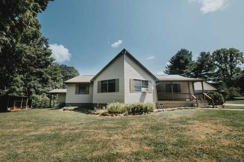 576 Ridge Road, Hooversville, PA 15936