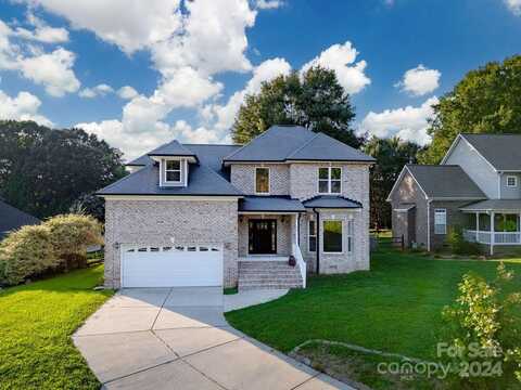 210 River Birch Circle, Mooresville, NC 28115