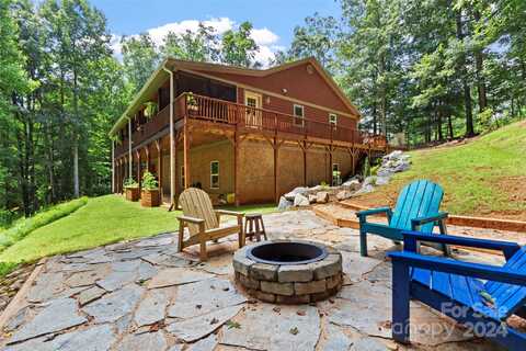 382 Barefoot Cove, Burnsville, NC 28714