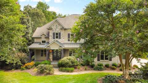 501 Wingfoot Drive, Waxhaw, NC 28173