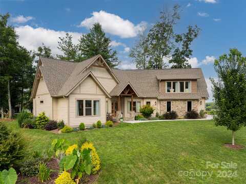 210 Samuel Drive, Mills River, NC 28759