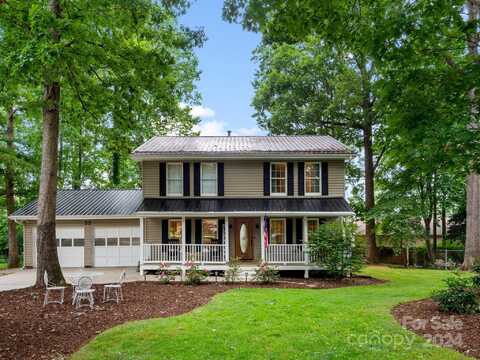 55 Wildwood Circle, Fletcher, NC 28732