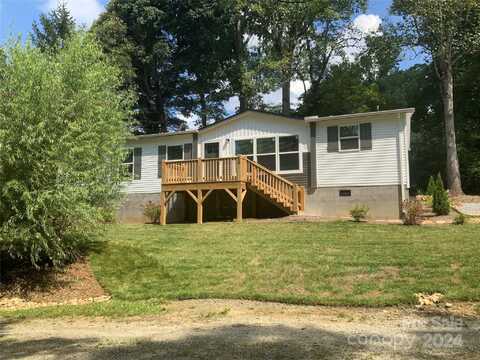 25 Thunder Bay Lane, Hendersonville, NC 28792