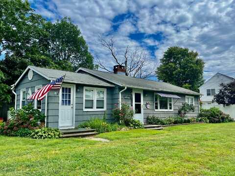 28 Kelsey Road, Clinton, CT 06413