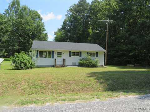 771 Berry Hill, Essex, VA 22560