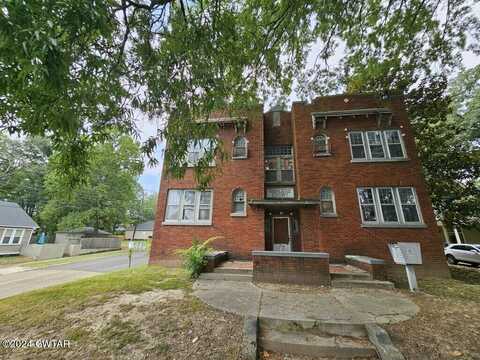 907 N Highland Avenue, Jackson, TN 38301