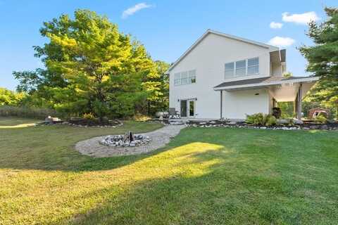 5616 Meadow View Ct, Egg Harbor, WI 54235