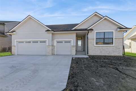 513 NE 58th Street, Ankeny, IA 50021