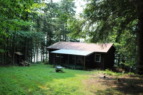 148 Earl Road, Duane, NY 12953