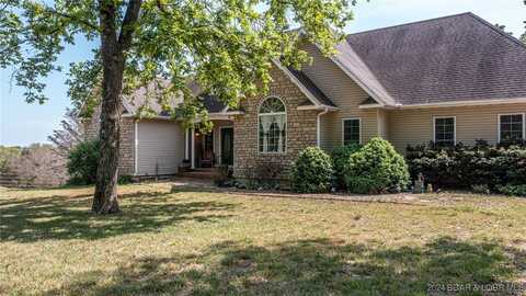 29321 Bobcat Drive, Warsaw, MO 65355