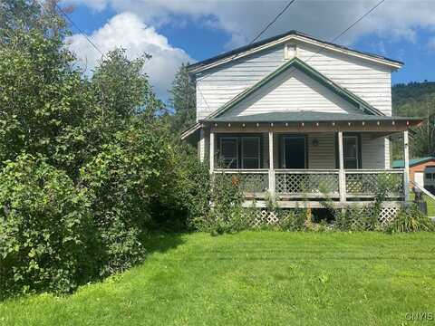 2261 State Route 275, Wirt, NY 14715