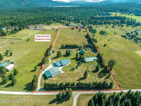 278 Doe Rd, Naples, ID 83847