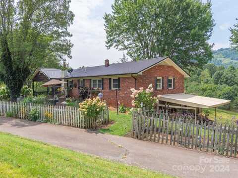 1110 Crawford Road, Waynesville, NC 28785