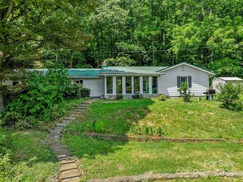 27 Majestic Mountain Drive, Asheville, NC 28805